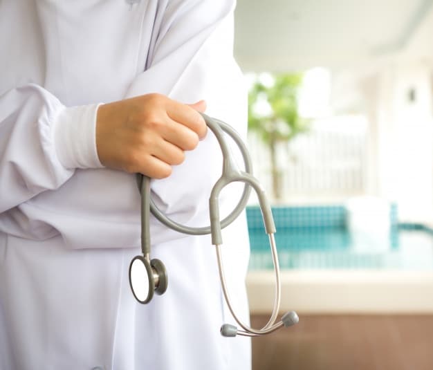 resíduo hospitalar